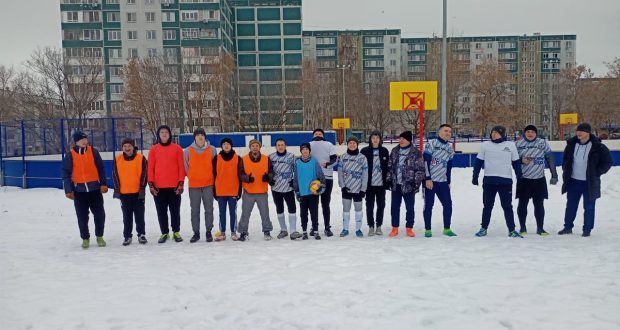 В Набережных Челнах прошел футбольный матч между татарскими командами