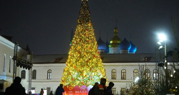 «Зимняя сказка»: в Казани для детей мобилизованных прошло новогоднее представление