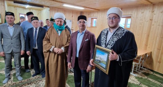 Василь Шайхразиев принял участие в торжественном открытии музея в мечеть-комплексе «Мөслимә» села Шыгырдан