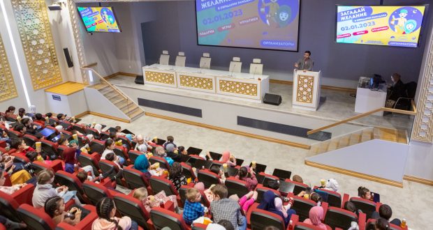 «В ожидании Рамадана»: около 500 детей стали участниками праздника в Московской Соборной мечети