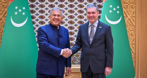 Минниханов принял участие в закладке мечети в первом умном городе Туркменистана