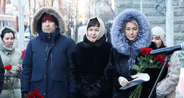 Данис Шакиров принял участие в открытии мемориальной доски Фуату Мансурову