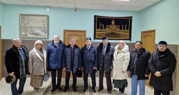 Председатель Национального Совета ознакомился с Соборной мечетью и отреставрированным Домом купца Рахматуллы Нигматуллина