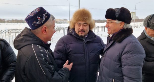 Vasil Shaykhraziyev arrived on a working trip to Naryan-Mar