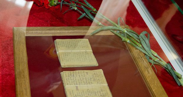 The National Museum of Tatarstan will show the original manuscript of the Moabit notebooks