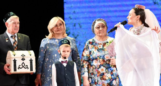 В ДК им.Саид-Галиева завершился муниципальный этап фестиваля «Эхо веков в истории семьи – Тарихта без эзлебез»