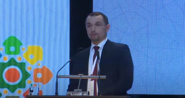 На пленарном заседании Всероссийского схода предпринимателей татарских сел выступил Рамиль Идиатуллин