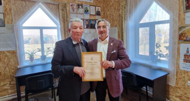 Василь Шайхразиев посетил Музей крещенных татар Нагорной стороны Республики Татарстан