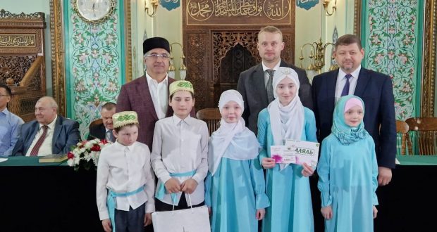Шыгырданда Чувашия Республикасы татар җәмәгатьчелеге вәкилләре белән ифтар узды