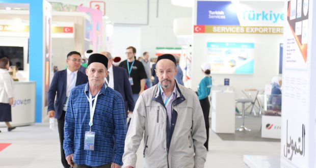 Делегаты форума ознакомились с выставкой “Russia Halal Expo 2023”
