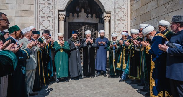 В 13 день месяца Шавваль — 3 мая в Татарстане прошел Хәтер көне