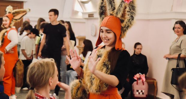 В Казанском ТЮЗе отметили День защиты детей сказками Тукая и творческими мастер-классами