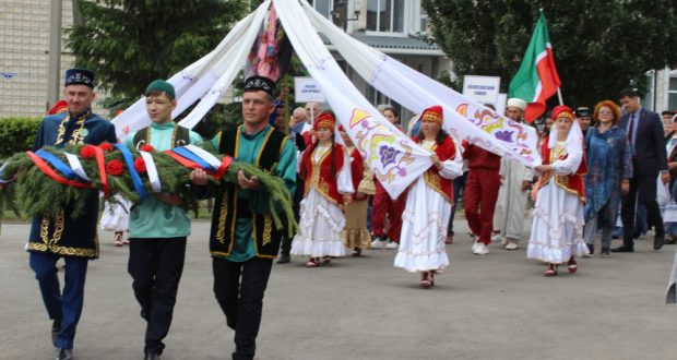 Областной народный праздник Сабантуй состоялся в селе Колосовка на севере Омской области