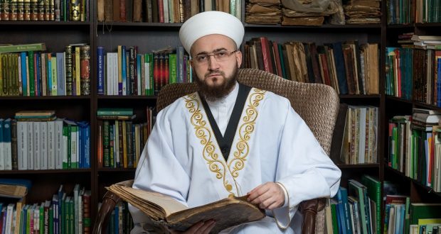 Поздравление муфтия Татарстана Камиля хазрата Самигуллина с праздником Курбан-байрам