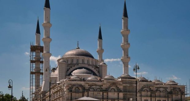 В Крыму стартуют работы по росписи Соборной мечети