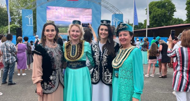 В Сочи 10 июня отметили татаро-башкирский праздник – Сабантуй
