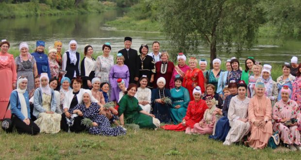 В Муслюмово состоялось 2-дневное выездное заседание региональной общественной организации татарских женщин “Ак калфак”