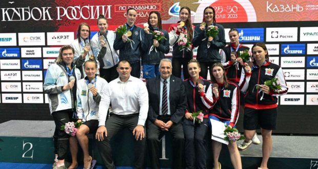 Женская команда Республики Татарстан – победитель финала Кубка России по плаванию в кролевой эстафете
