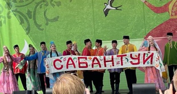 Прошел национальный праздник Сабантуй города Санкт-Петербург и Ленинградской области