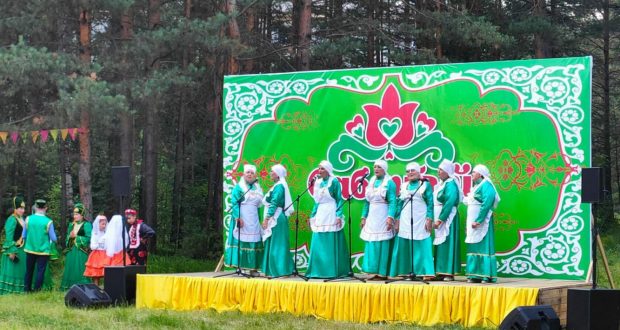 В Чуне отметили народный татарский праздник Сабантуй