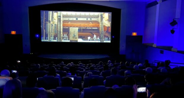 ФОТОРЕПОРТАЖ: “Мир” кинотеатрында «Җылак» фильмын ябык форматта күрсәттеләр