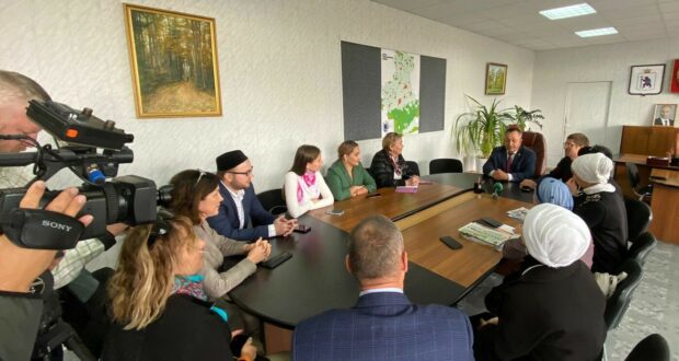 Делегация журналистов РТ встретилась с главой администрации Параньгинского муниципального района