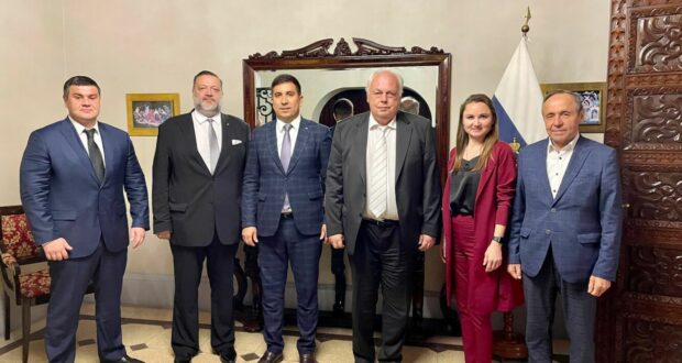 Данис Шакиров встретился с Послом Российской Федерации в Республике Перу Игорем Романченко