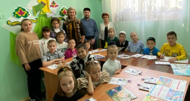 В Пензенской региональной общественной организации татарских женщин «Ак калфак» начали работать курсы татарского языка для детей