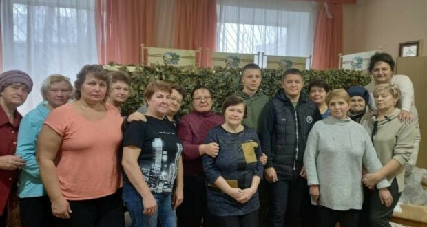 За год работы волонтеры «Чистополь-фронту» пропустили через свои руки более 100 тонн гуманитарного груза