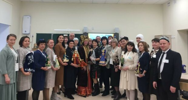 Делегация Омской области приняла участие в I Всероссийском форуме родного языка «Туган тел»