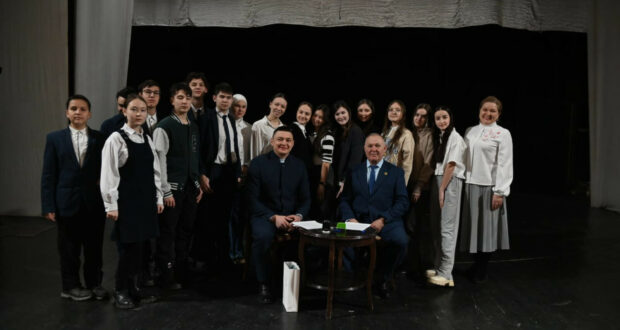Тинчурин театры Казанның 2 нче татар гимназиясе белән хезмәттәшлек итә башлады