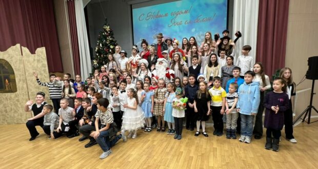 В г. Нижневартовск увидели татарского новогоднего волшебника — Кыш Бабая
