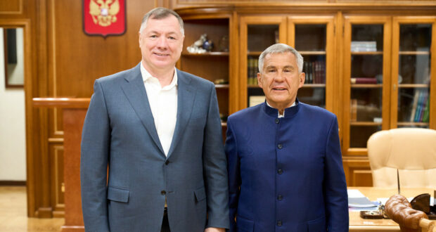 Rais of Tatarstan Rustam Minnikhanov meets Deputy Chairman of the Russian Government Marat Khusnullin in Moscow