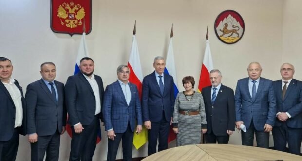 Vasil Shaykhraziev meets with the Chairman of the Government of North Ossetia Boris Dzhanaev