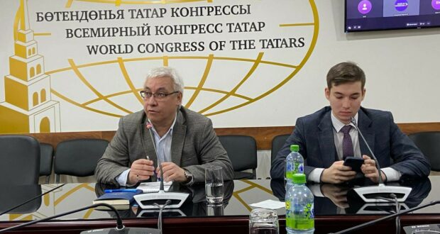 Основная тема встречи: «Молодёжное предпринимательство. Перспективы взаимодействия со Всемирным Форумом татарской молодёжи»