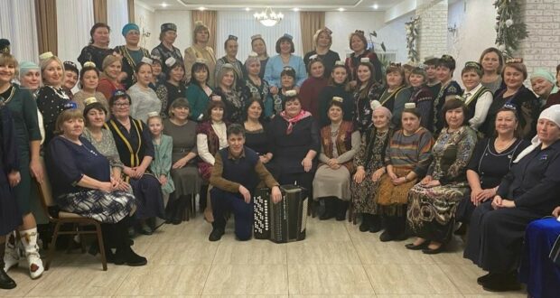 В г. Сергач прошла встреча активных татарских женщин
