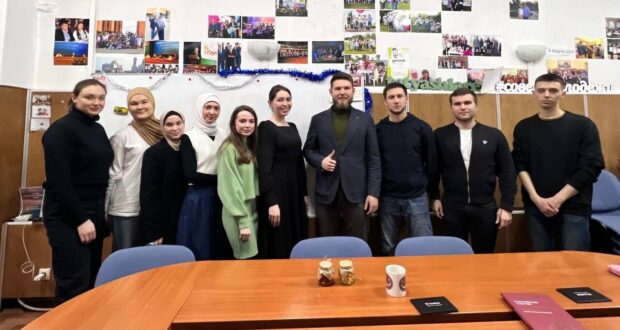 Молодежь Автономии татар Москвы провела собрание для обсуждения мероприятий в наступающем месяце Рамадан
