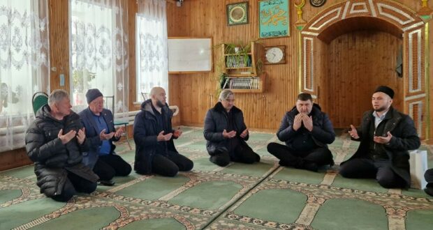 Председатель Национального совета посетил историческую мечеть села Средняя Елюзань