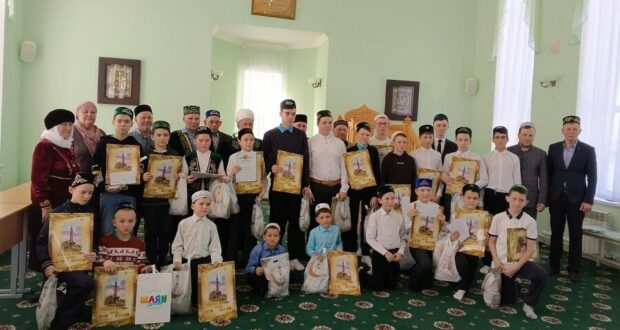 В селе Большие Кибячи Сабинского района прошел конкурс азана среди ребят
