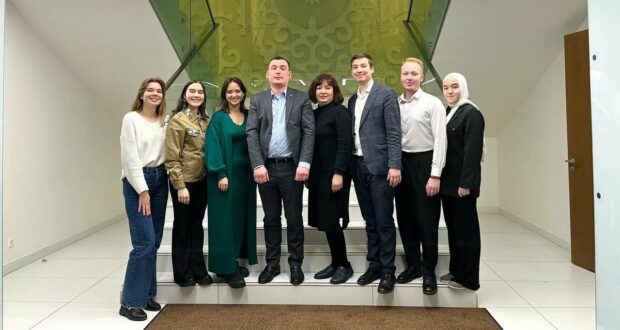 Бөтендөнья татар конгрессында беренче курс студентлары өчен очрашу узды