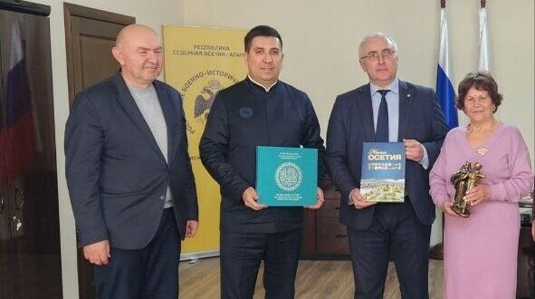Данис Шакиров встретился с министром Республики Северная Осетия-Алания по национальной политике и внешним связям