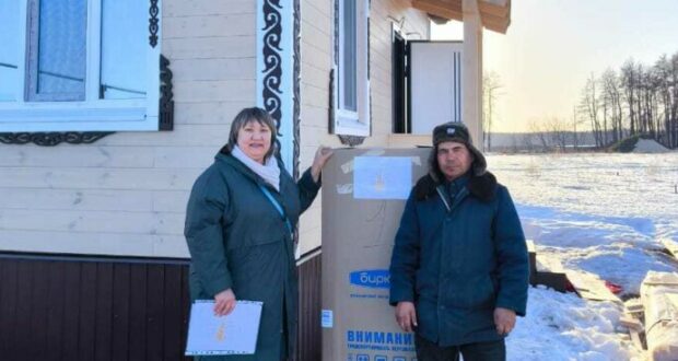 Нуждающимся семьям татарской деревни были вручены холодильники