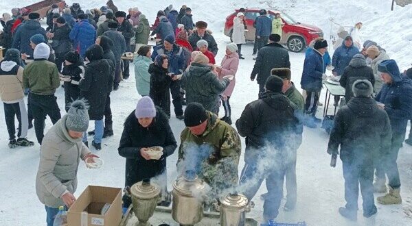 В селе Новое Мансуркино прошёл национальный праздник встречи весны «Грачиная каша»