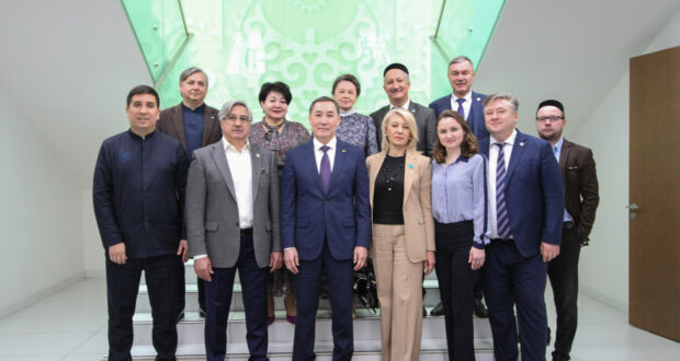 Бөтендөнья татар конгрессында Казахстан Республикасы делегациясе белән очрашу узды