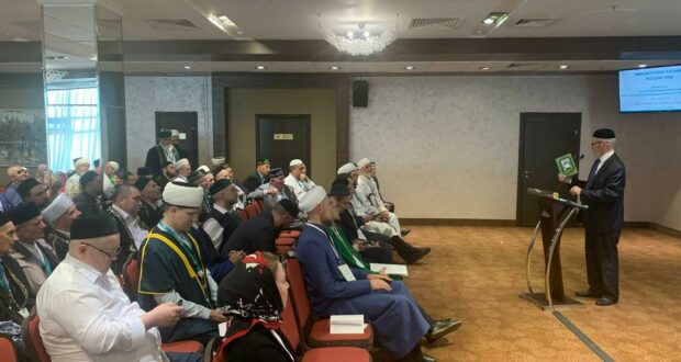 Делегаты форума обсудили вопросы возрождения татаро-мусульманского духовного наследия