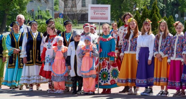 Нижегородские татары на фестивале национальных культур в Выксе