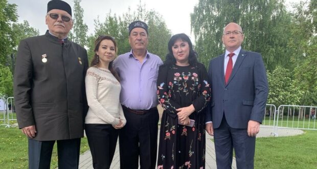 В Томске проходит национальный татарский праздник Сабантуй