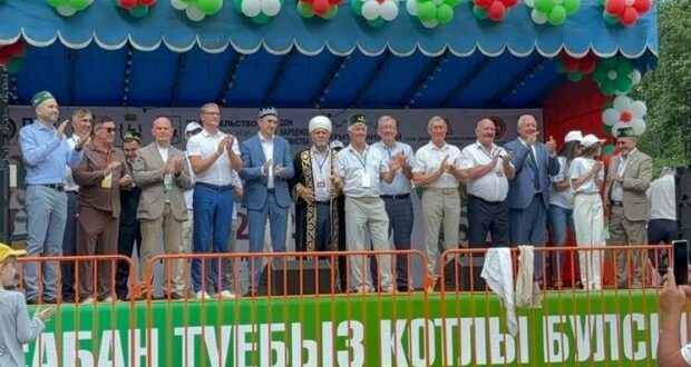 Более 10 тыс. нижегородцев отметили татарский праздник Сабантуй