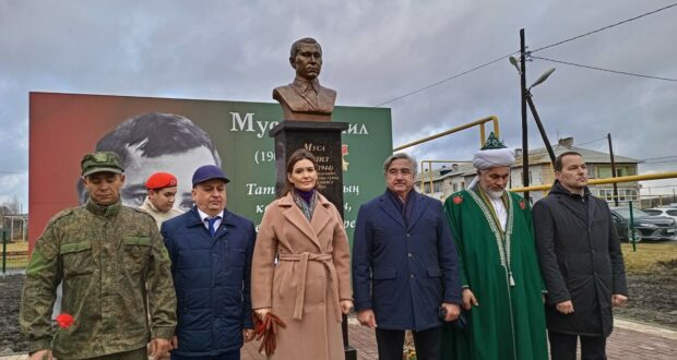 Выставка татарского скульптора В.З. Абдуллиной в С.-Петербурге…