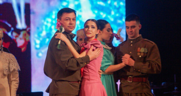 Бөек Җиңү көне алдыннан Татарстан Республикасы Дәүләт җыр һәм бию ансамбле «Была война…» (Сугыш булды…) спектаклен күрсәтәчәк